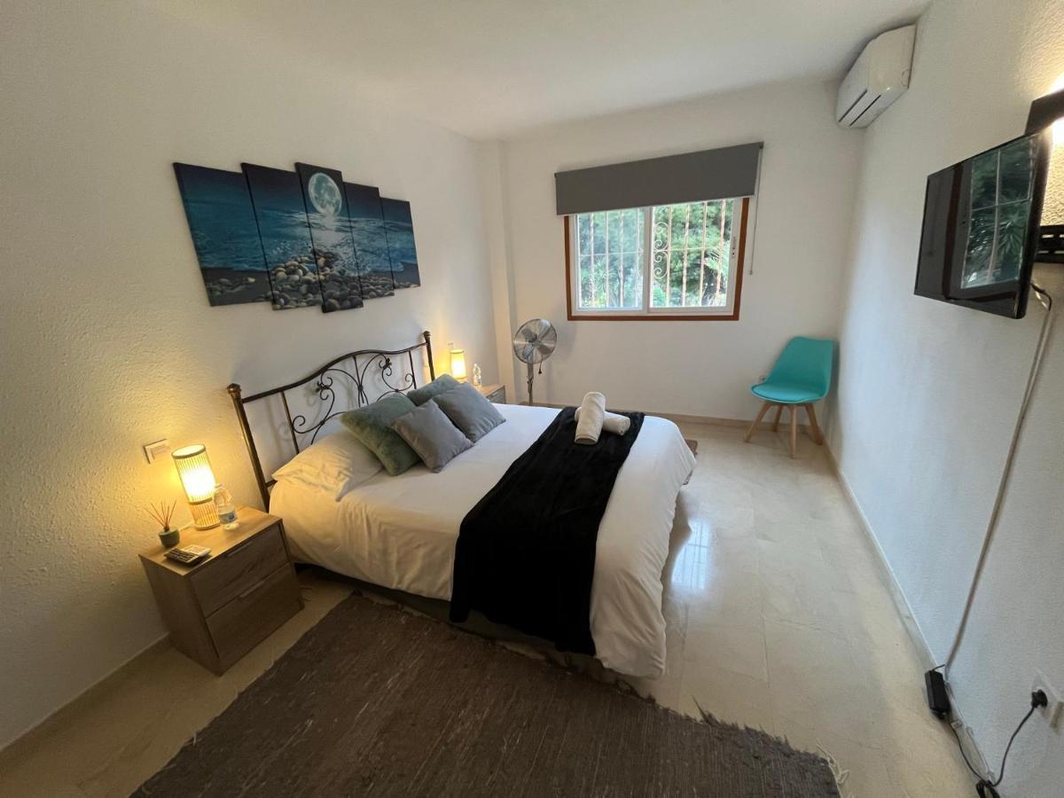 Appartamento Aloha House With Bbq Near The Beach In Estepona Esterno foto